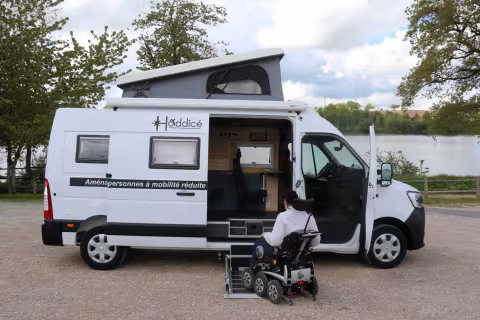 AMENAGEMENT DE FOURGONS ET VANS PMR SUR MESURE