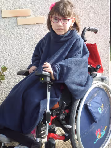 Cape polaire pour fauteuil roulant Enfant/Adulte
