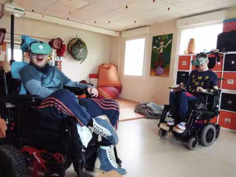 Lumeen - Dispositif de réalité virtuelle sociale et thérapeutique