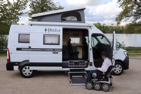 AMENAGEMENT DE FOURGONS ET VANS PMR SUR MESURE