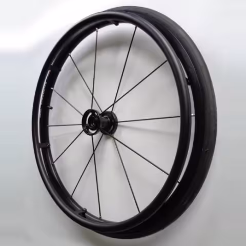 Roue complète 24" OMOBIC CYCLONE 12 rayons Design et Kit roulements N°3