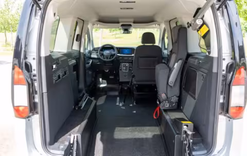 Ford Connect Avance conduite en Fauteuil Roulant